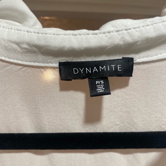 White button down with tie - Picture 2 of 2